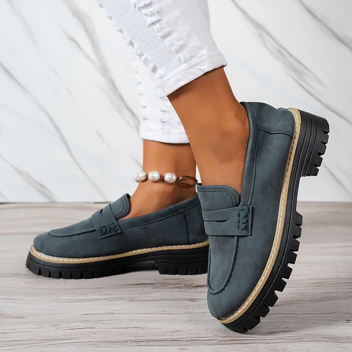 Women's Plus Size Casual Retro Suede Loafers with Chunky Heel Platform