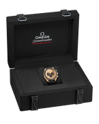 Speedmaster Moonwatch Professional 42 mm, Moonshine™ gold on rubber strap
