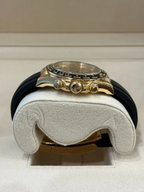 D Rolex Cosmograph Daytona Yellow Gold Champagne Dial with Oysterflex Bracelet